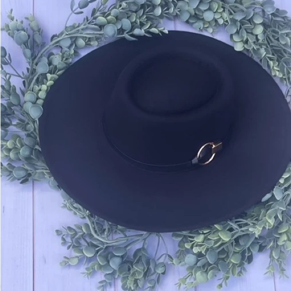 Accessories - Gold Ring Buckle Bolero Hat